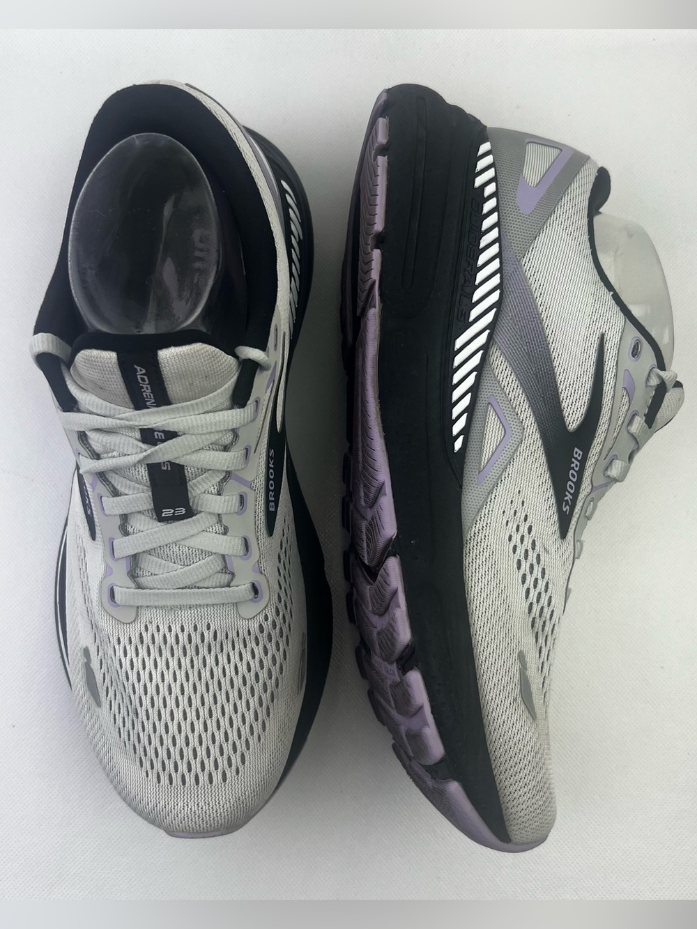 Brooks Adrenaline GTS 23 Women Gray Purple Running Shoes Size 9.5
